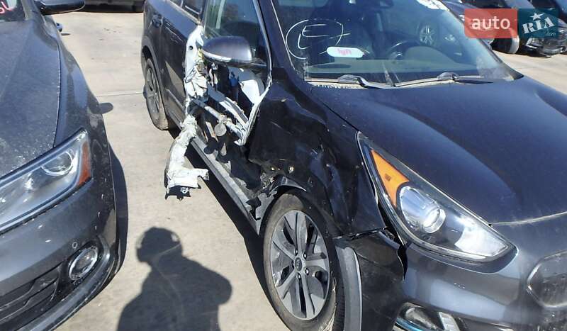 Внедорожник / Кроссовер Kia Niro 2019 в Львове