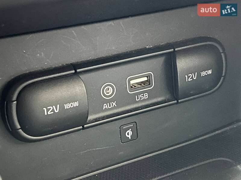 Внедорожник / Кроссовер Kia Niro 2018 в Одессе