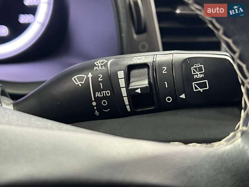 Внедорожник / Кроссовер Kia Niro 2018 в Одессе