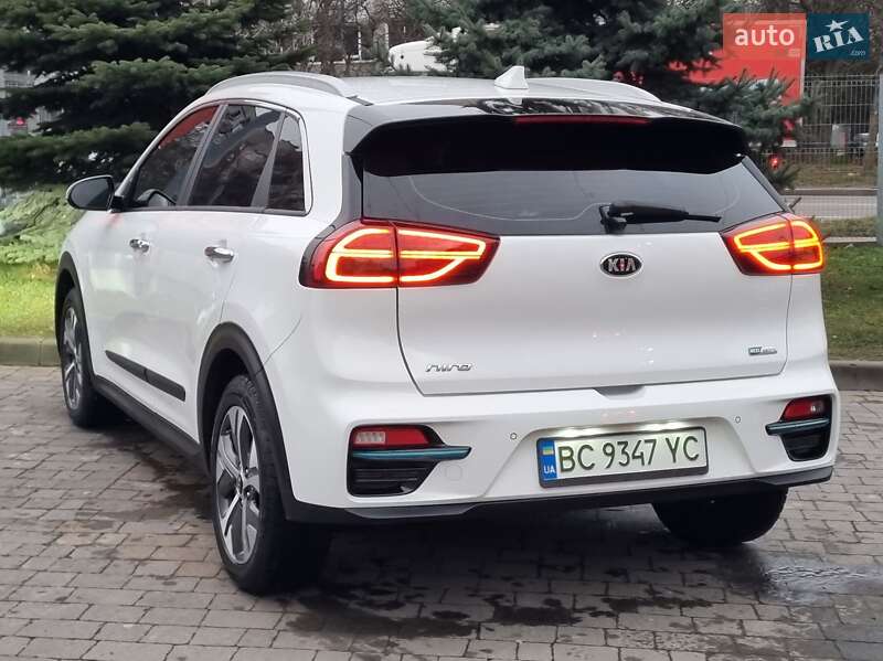 Внедорожник / Кроссовер Kia Niro 2020 в Львове фото 10 Внедорожник / Кроссовер Kia Niro 2020 в Львове