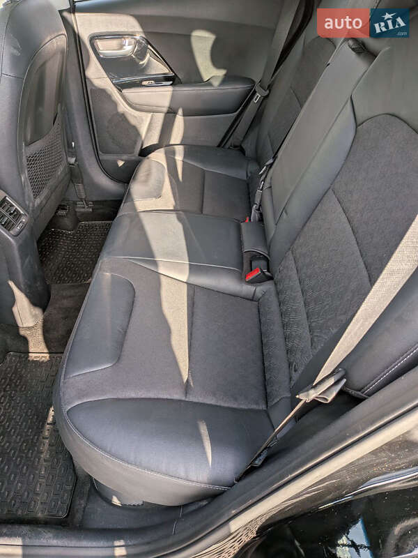 Внедорожник / Кроссовер Kia Niro 2022 в Львове