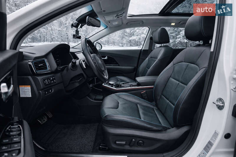 Внедорожник / Кроссовер Kia Niro 2018 в Киеве