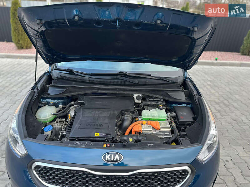 Внедорожник / Кроссовер Kia Niro 2018 в Одессе фото 22 Внедорожник / Кроссовер Kia Niro 2018 в Одессе