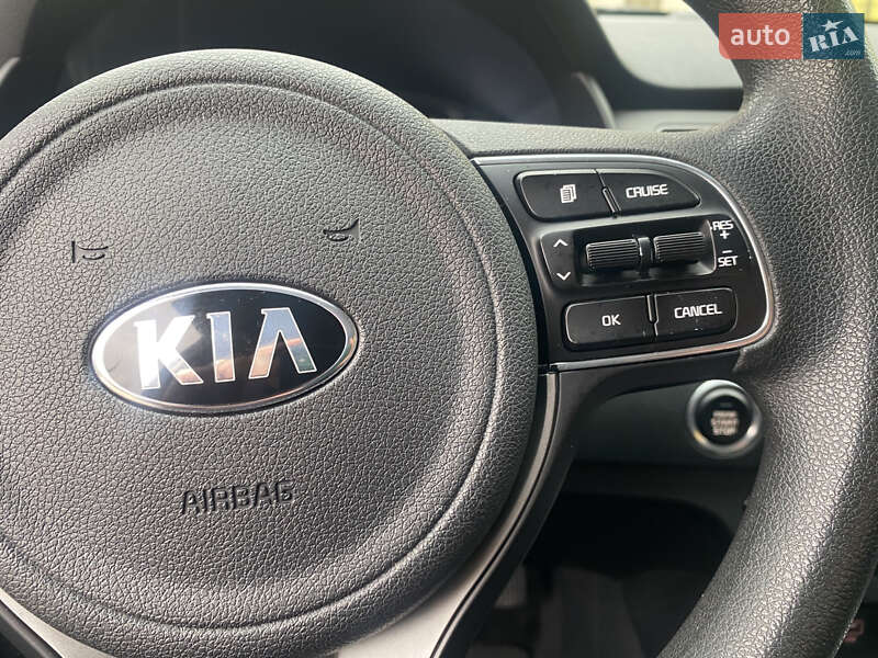 Внедорожник / Кроссовер Kia Niro 2018 в Трускавце фото 28 Внедорожник / Кроссовер Kia Niro 2018 в Трускавце
