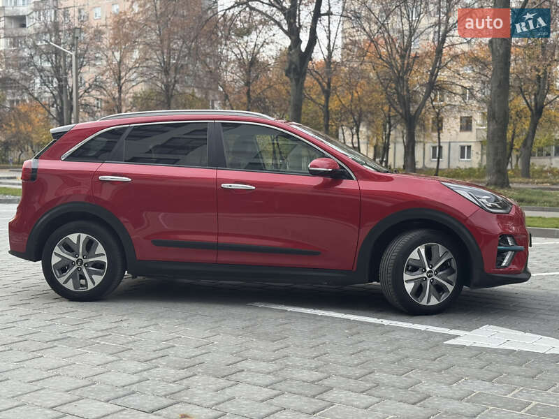 Позашляховик / Кросовер Kia Niro 2018 в Рівному