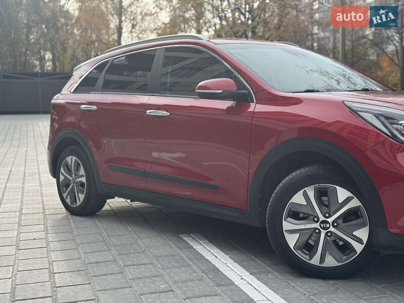 Позашляховик / Кросовер Kia Niro 2018 в Рівному