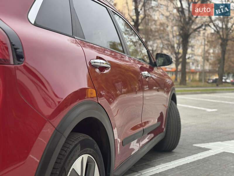 Позашляховик / Кросовер Kia Niro 2018 в Рівному