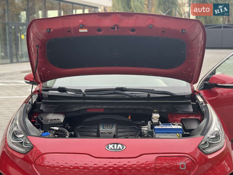 Позашляховик / Кросовер Kia Niro 2018 в Рівному
