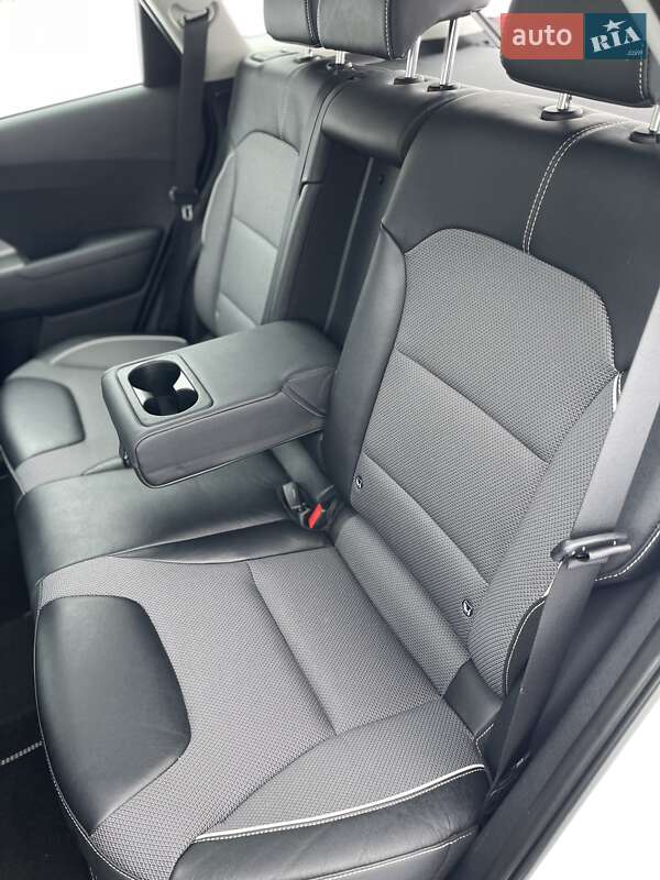 Внедорожник / Кроссовер Kia Niro 2021 в Хмельницком фото 35 Внедорожник / Кроссовер Kia Niro 2021 в Хмельницком