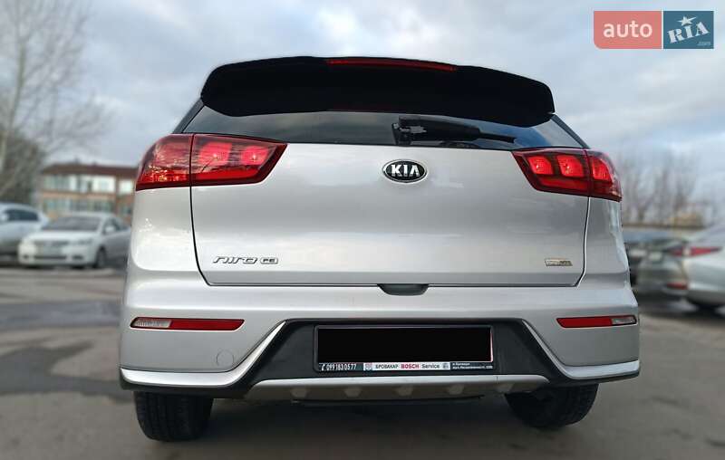 Позашляховик / Кросовер Kia Niro 2018 в Києві