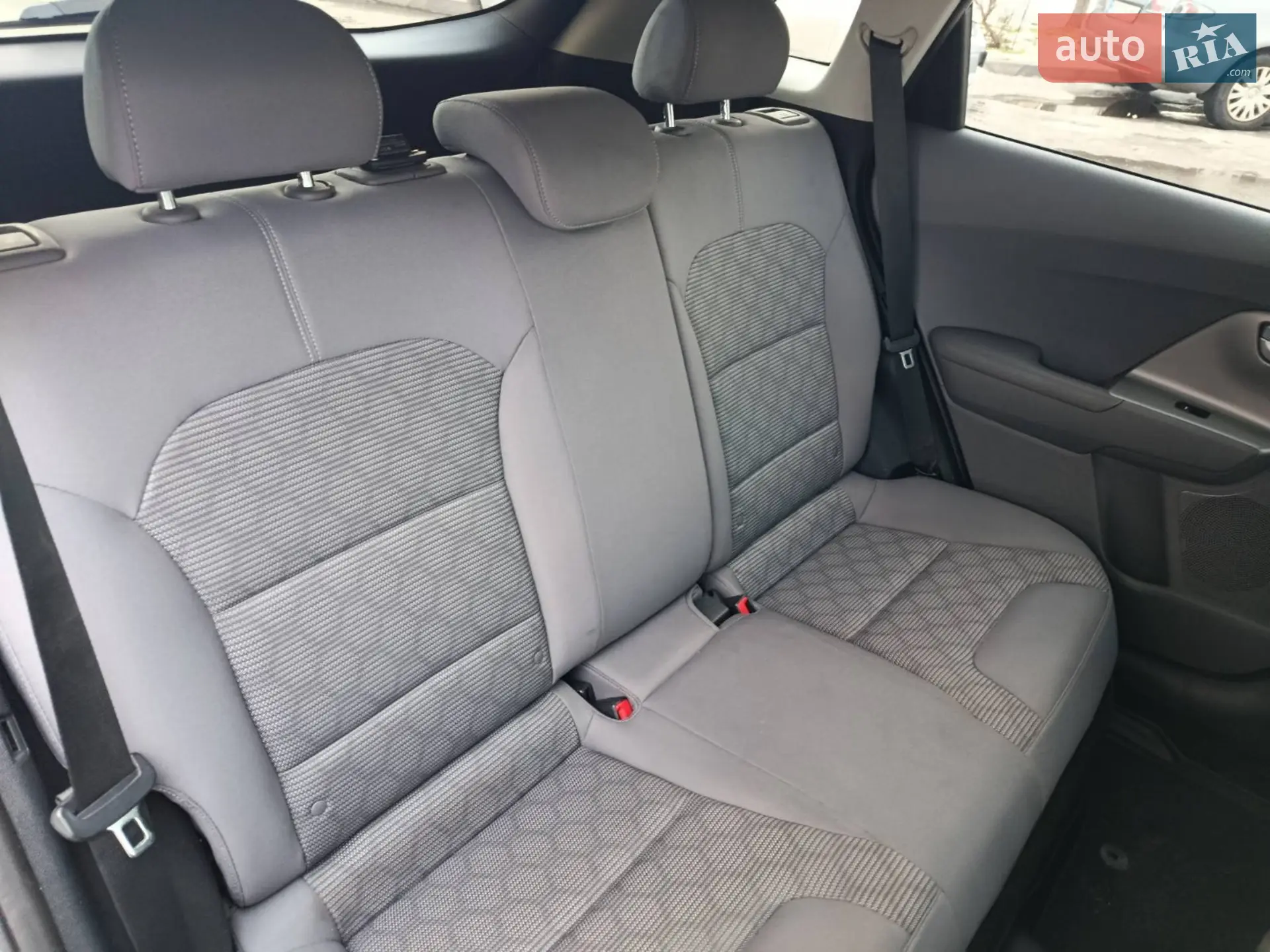 2018 Kia Niro - мініатюра 26