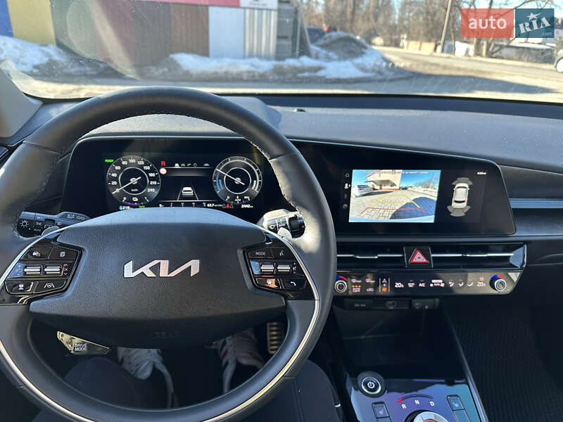 Внедорожник / Кроссовер Kia Niro 2023 в Киеве