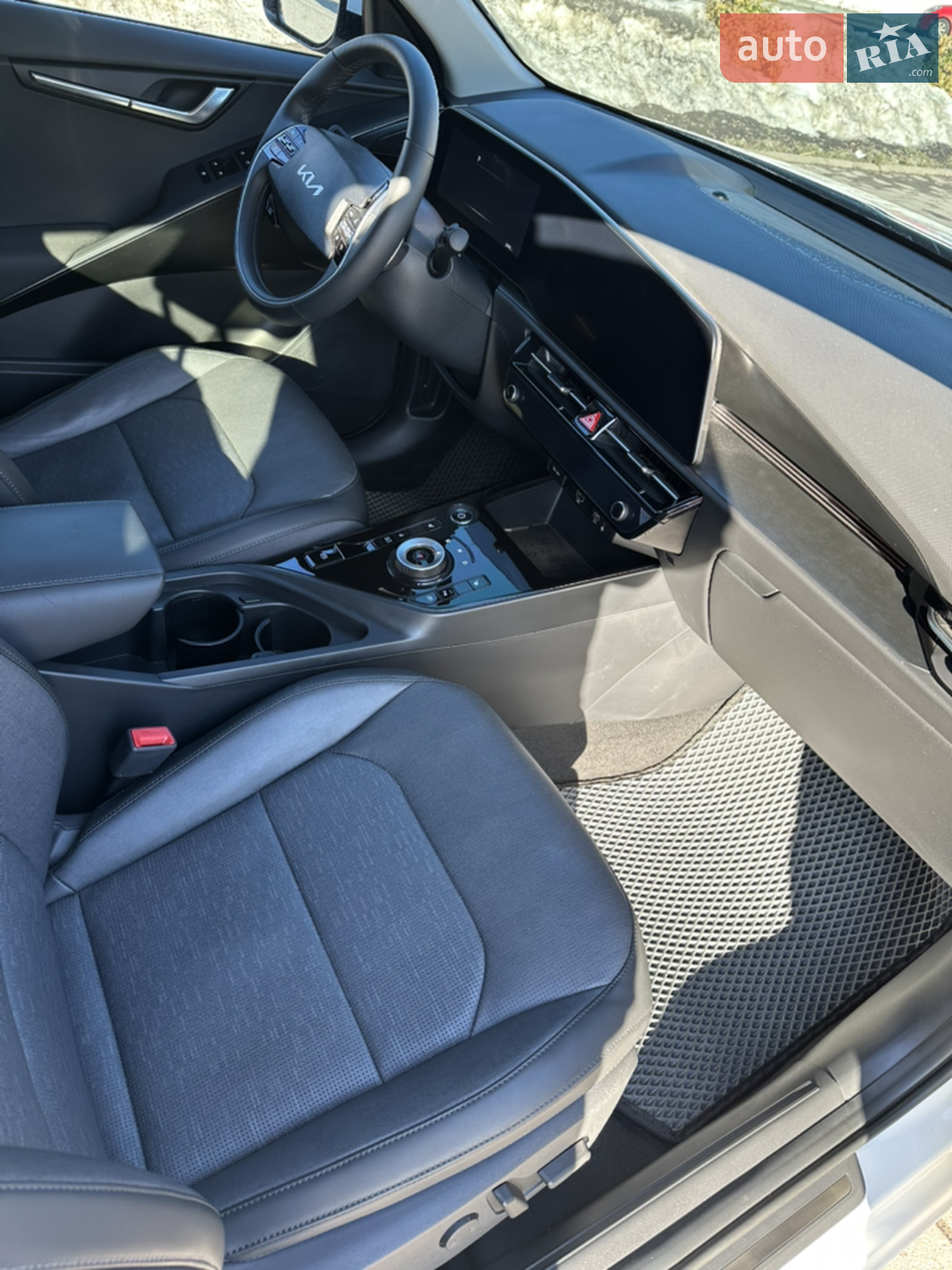 2023 Kia Niro - мініатюра 14