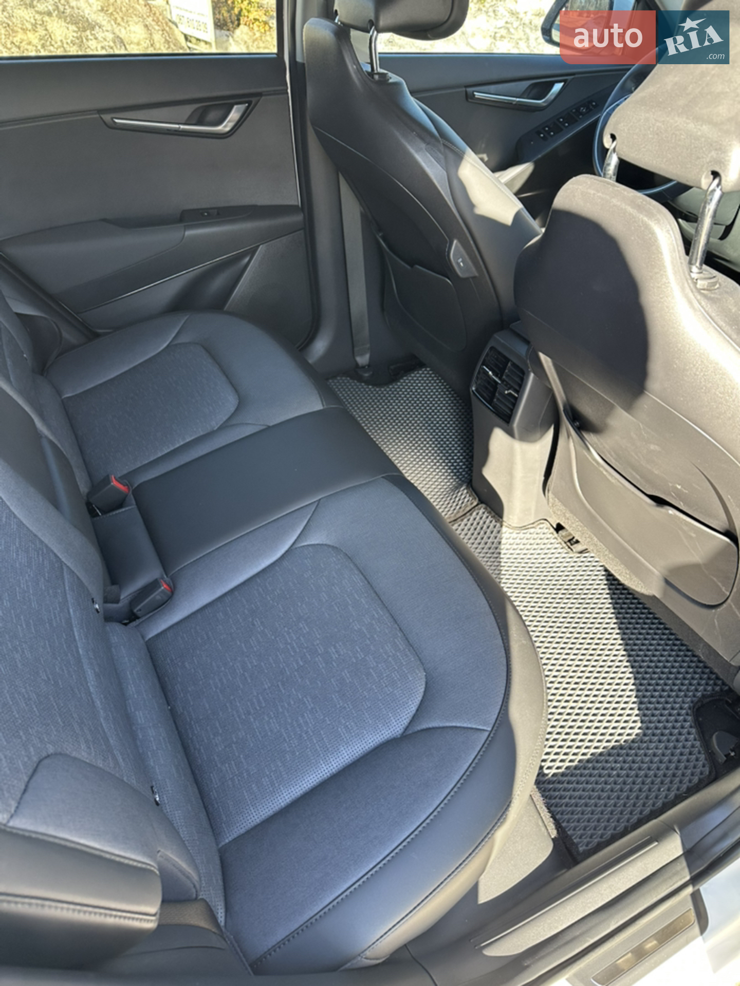 2023 Kia Niro - мініатюра 16
