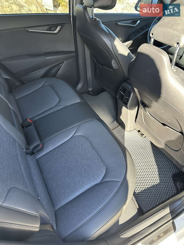 Внедорожник / Кроссовер Kia Niro 2023 в Киеве