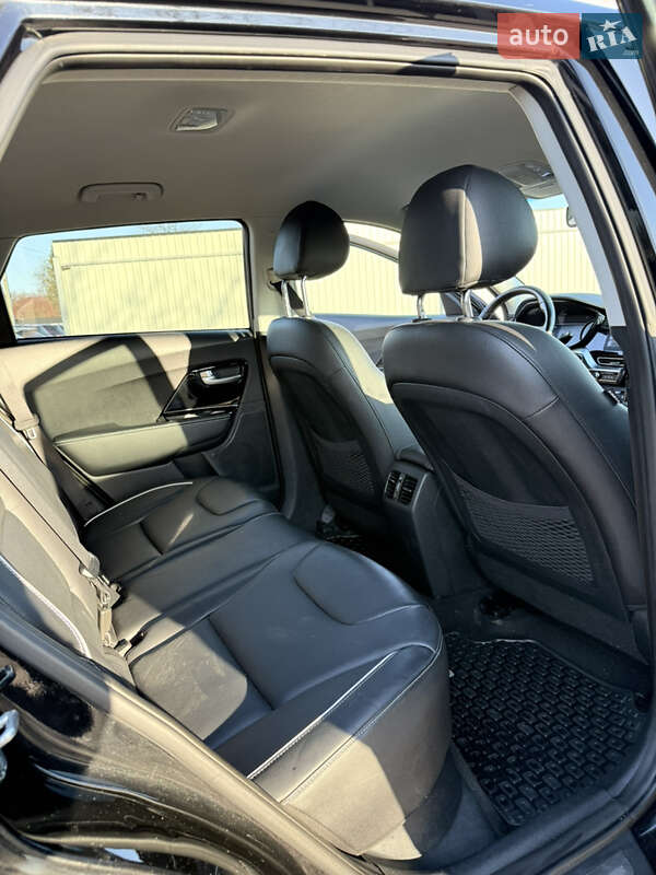 Внедорожник / Кроссовер Kia Niro 2020 в Львове