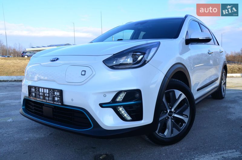 Внедорожник / Кроссовер Kia Niro 2020 в Трускавце фото 4 Внедорожник / Кроссовер Kia Niro 2020 в Трускавце