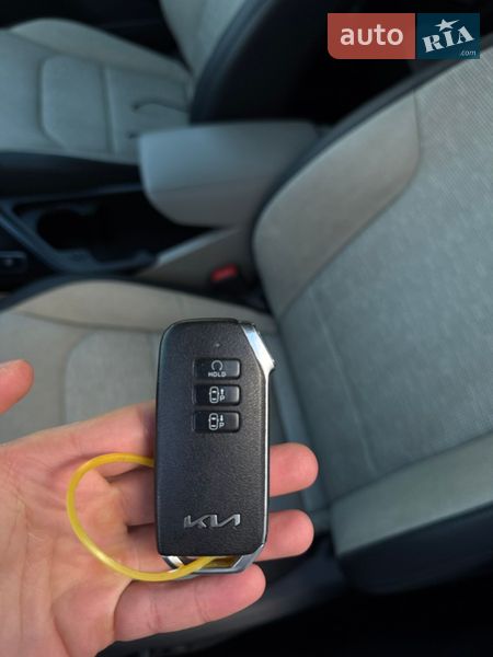 Внедорожник / Кроссовер Kia Niro 2023 в Тернополе
