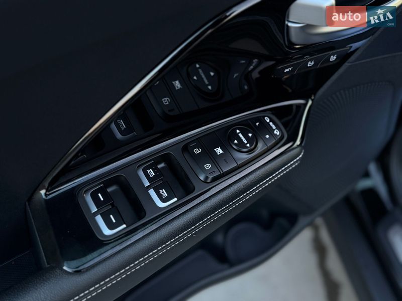 Внедорожник / Кроссовер Kia Niro 2020 в Дубно фото 63 Внедорожник / Кроссовер Kia Niro 2020 в Дубно