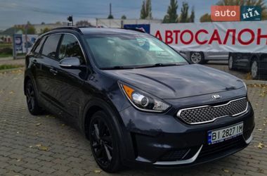 Внедорожник / Кроссовер Kia Niro 2017 в Кременчуге