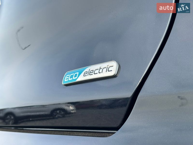 Внедорожник / Кроссовер Kia Niro 2020 в Львове