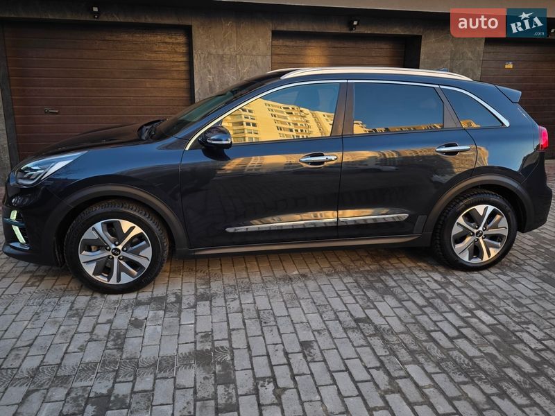 Внедорожник / Кроссовер Kia Niro 2020 в Тернополе