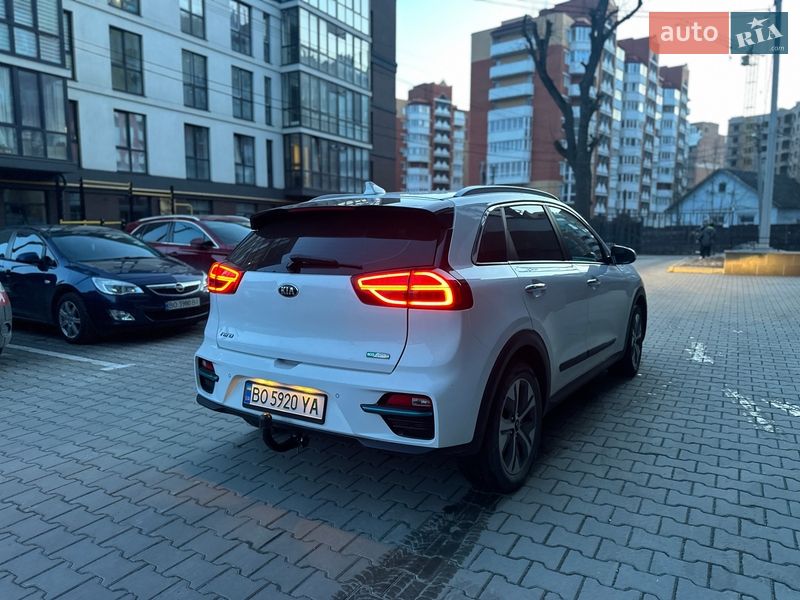 Внедорожник / Кроссовер Kia Niro 2021 в Тернополе