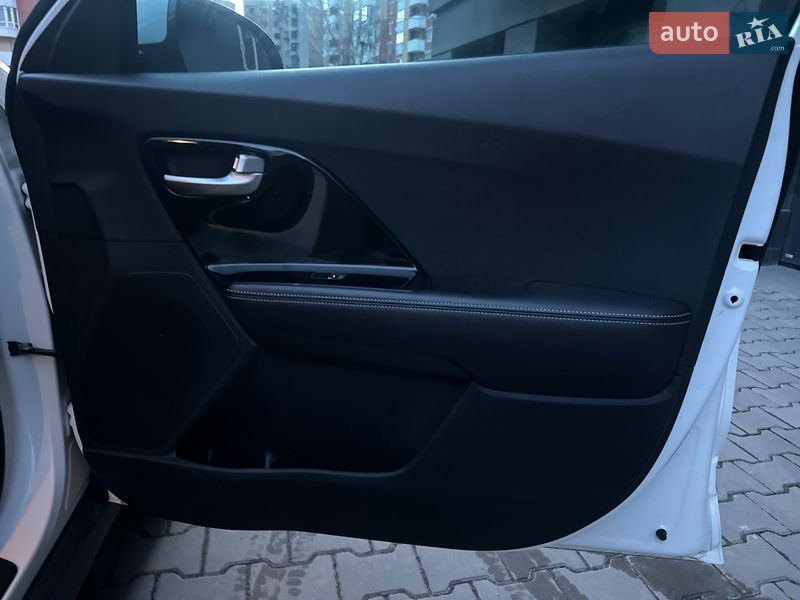 Внедорожник / Кроссовер Kia Niro 2021 в Тернополе