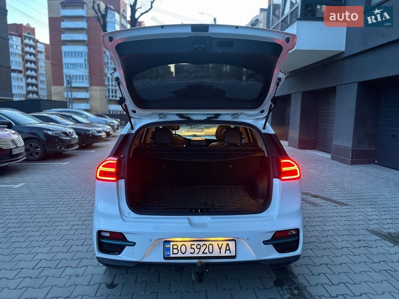 Внедорожник / Кроссовер Kia Niro 2021 в Тернополе