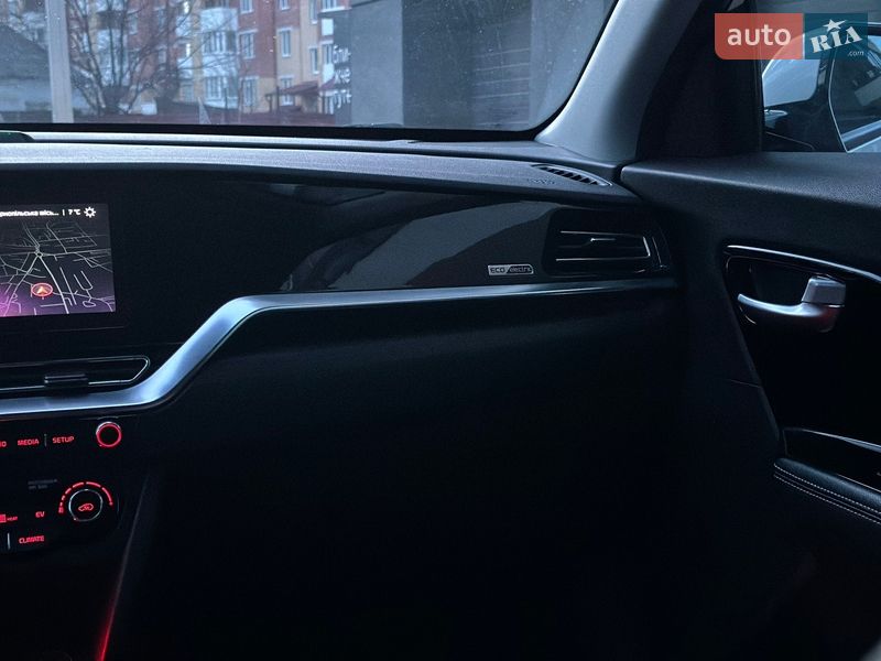 Внедорожник / Кроссовер Kia Niro 2021 в Тернополе