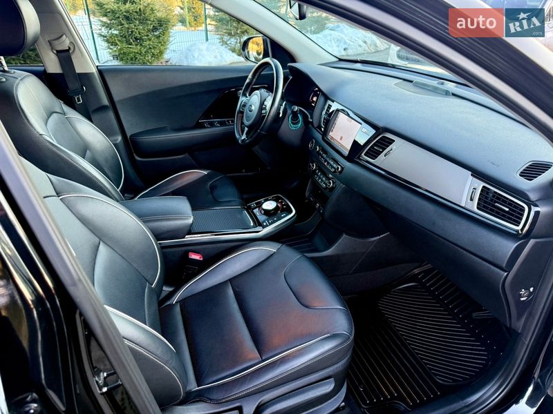 Внедорожник / Кроссовер Kia Niro 2019 в Тернополе