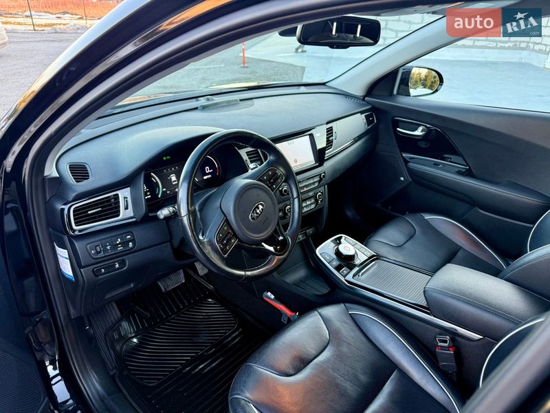 Внедорожник / Кроссовер Kia Niro 2019 в Тернополе