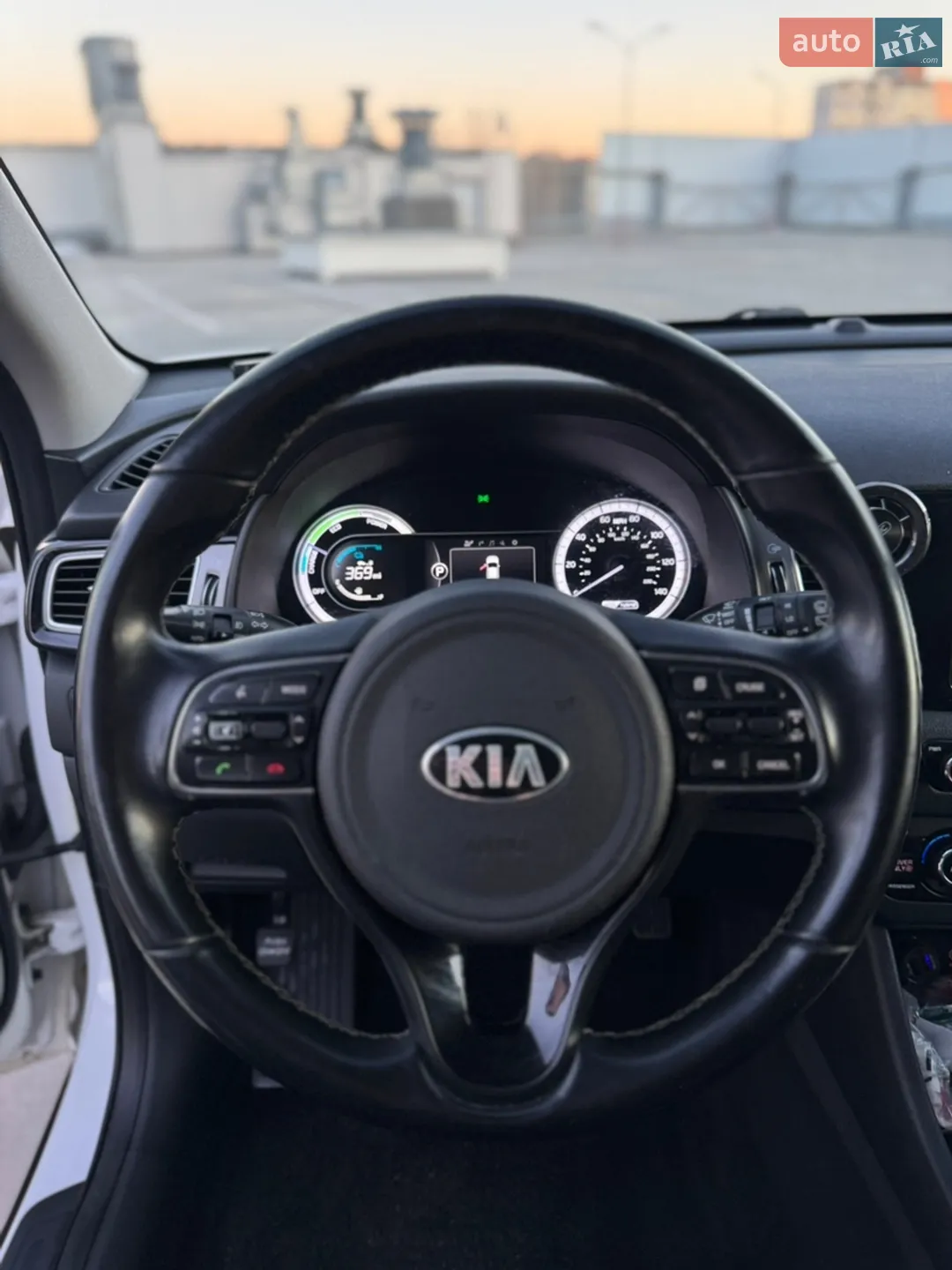 2017 Kia Niro - мініатюра 21