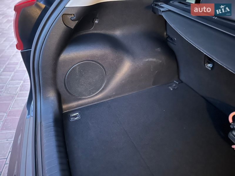 Внедорожник / Кроссовер Kia Niro 2017 в Одессе