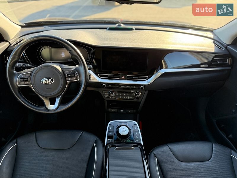 Позашляховик / Кросовер Kia Niro 2020 в Городку