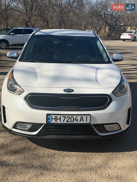 Внедорожник / Кроссовер Kia Niro 2018 в Одессе