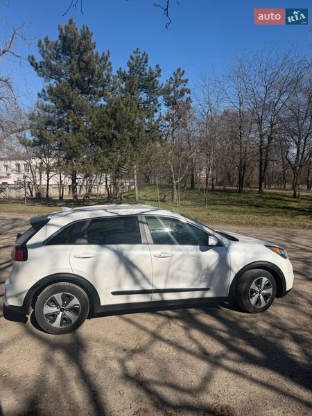 Внедорожник / Кроссовер Kia Niro 2018 в Одессе