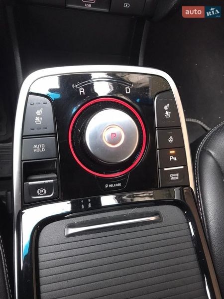 Внедорожник / Кроссовер Kia Niro 2020 в Днепре