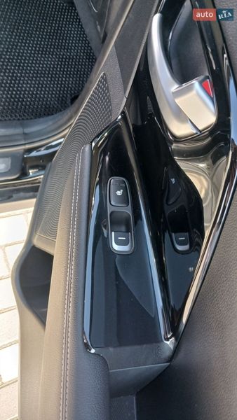 Внедорожник / Кроссовер Kia Niro 2020 в Тернополе