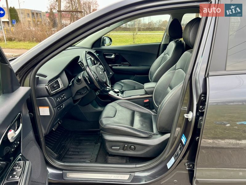 Внедорожник / Кроссовер Kia Niro 2019 в Ровно