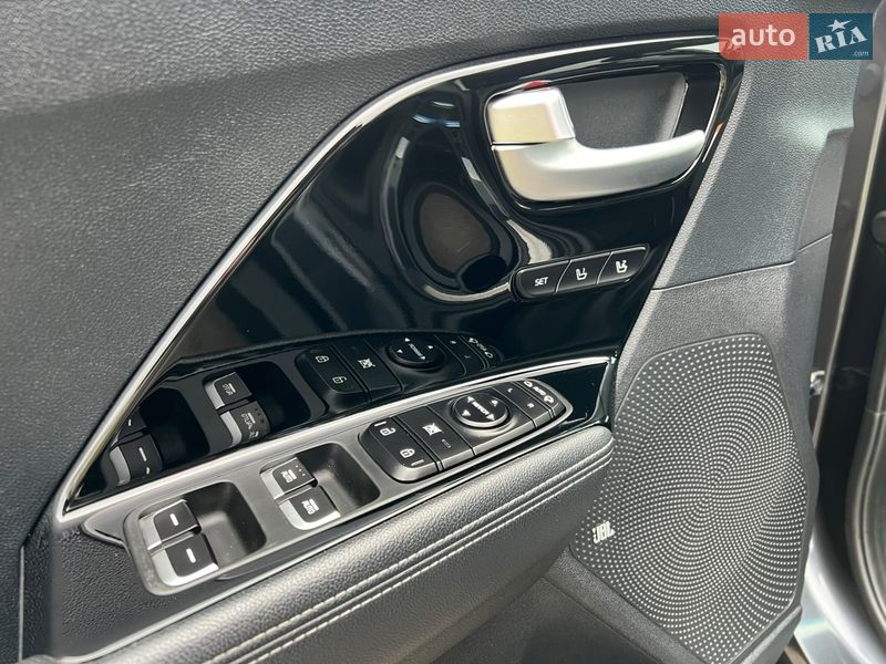 Внедорожник / Кроссовер Kia Niro 2019 в Ровно