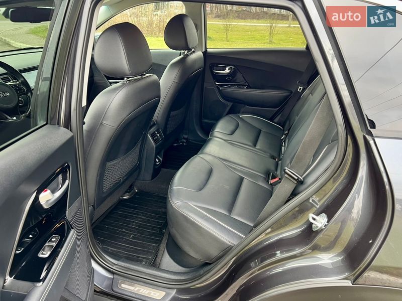Внедорожник / Кроссовер Kia Niro 2019 в Ровно