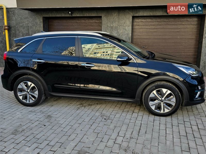 Внедорожник / Кроссовер Kia Niro 2020 в Тернополе
