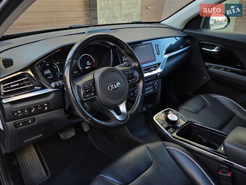 Внедорожник / Кроссовер Kia Niro 2020 в Тернополе