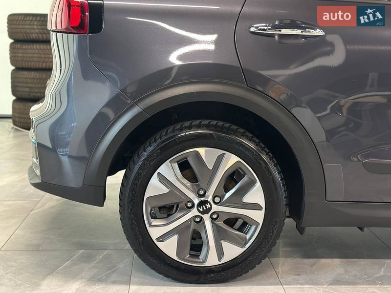 Позашляховик / Кросовер Kia Niro 2020 в Львові