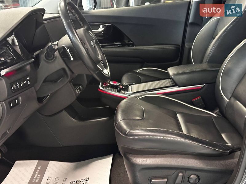 Позашляховик / Кросовер Kia Niro 2020 в Львові