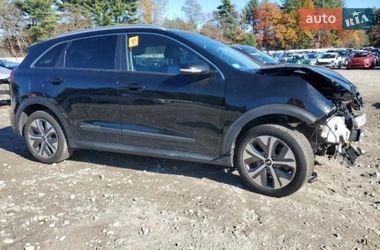 Позашляховик / Кросовер Kia Niro 2020 в Львові