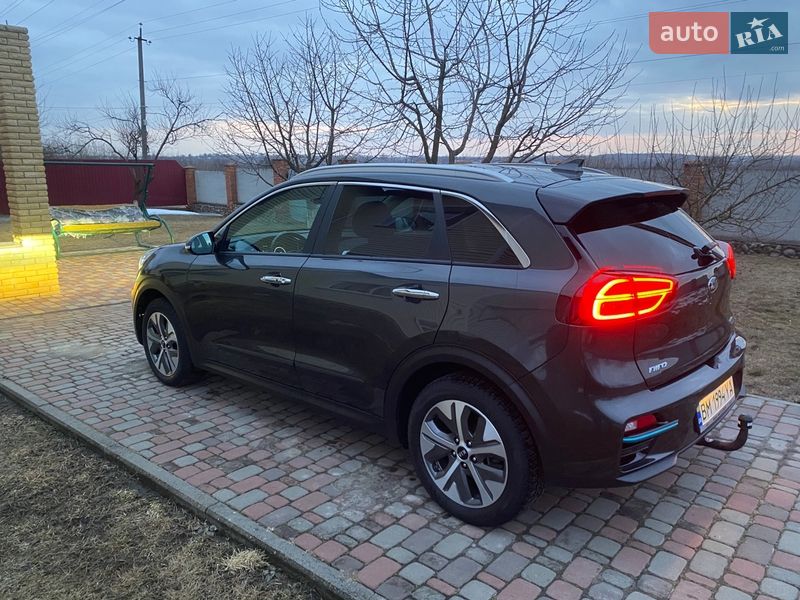 Внедорожник / Кроссовер Kia Niro 2020 в Сумах