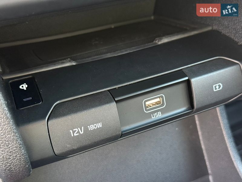 Внедорожник / Кроссовер Kia Niro 2020 в Луцке