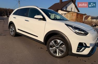 Позашляховик / Кросовер Kia Niro 2020 в Луцьку